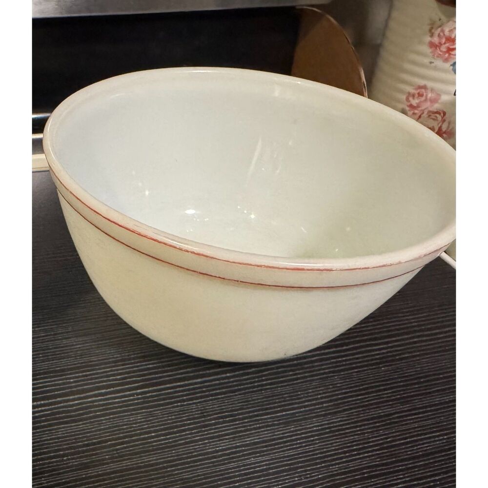 Vintage PYREX White Red Mixing Bowl 7¼" USA